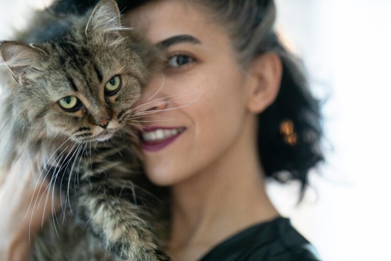 The Cat Mom Workout Plan: Get Fit While Playing with Your Feline