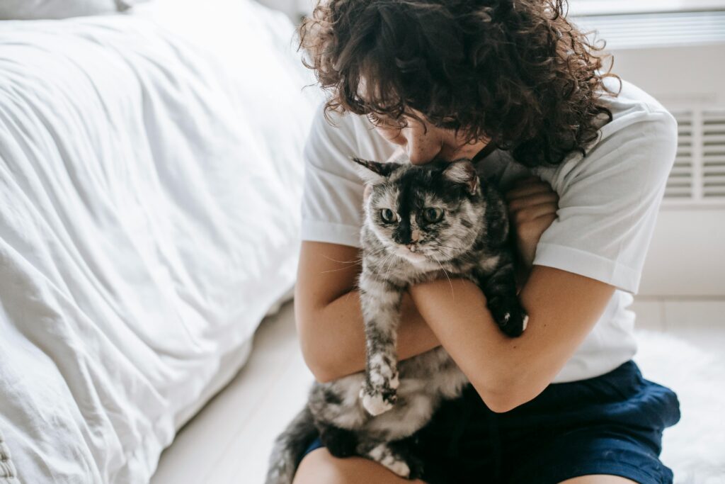 The Cat Mom Workout Plan: Get Fit While Playing with Your Feline