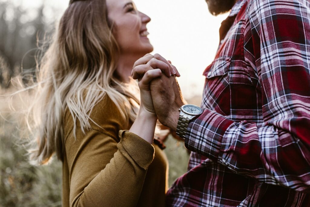 9 Hilarious Ways Cats Sabotage Your Love Life